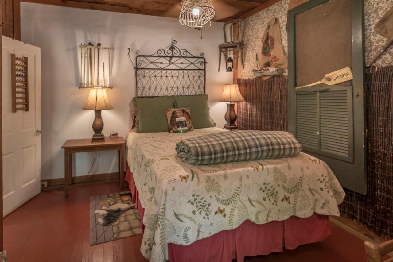 Country Woods Inn غلين روز المظهر الخارجي الصورة