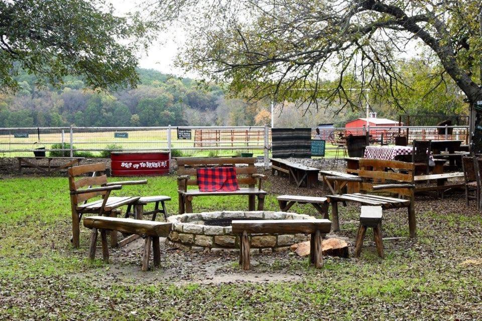 Country Woods Inn غلين روز المظهر الخارجي الصورة