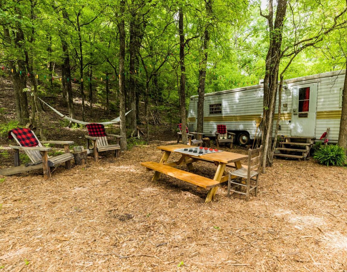 Country Woods Inn غلين روز المظهر الخارجي الصورة