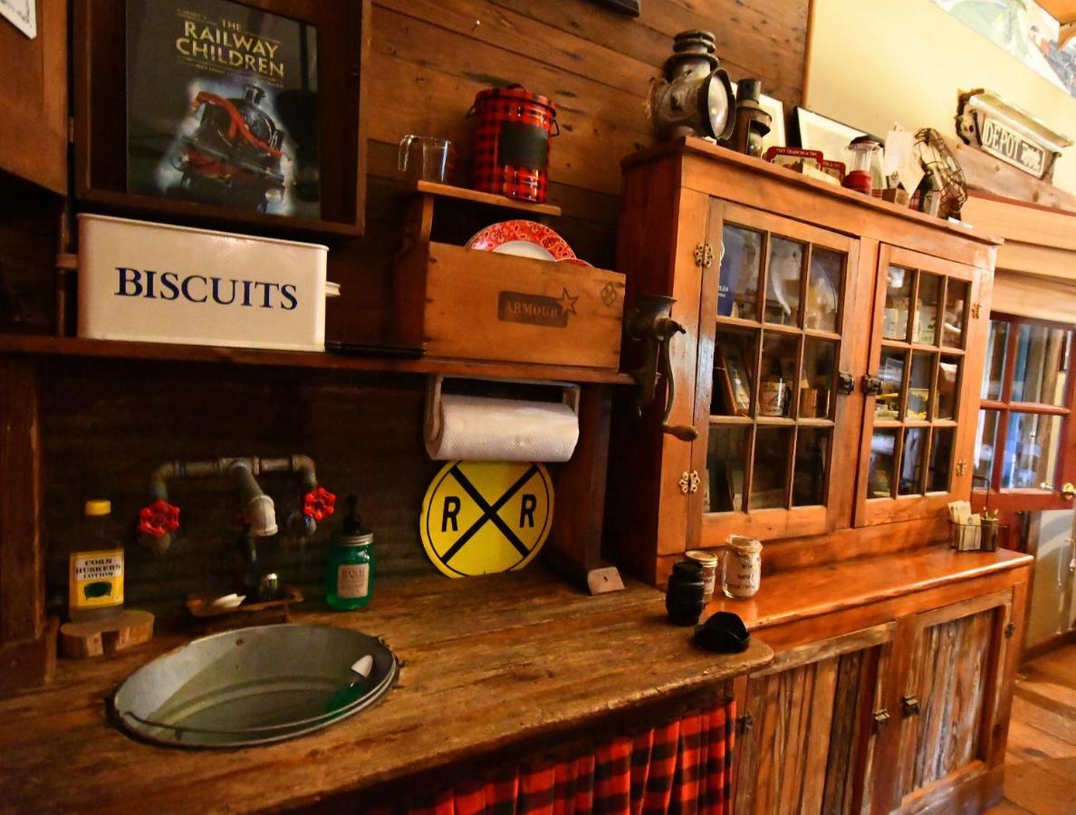 Country Woods Inn غلين روز المظهر الخارجي الصورة